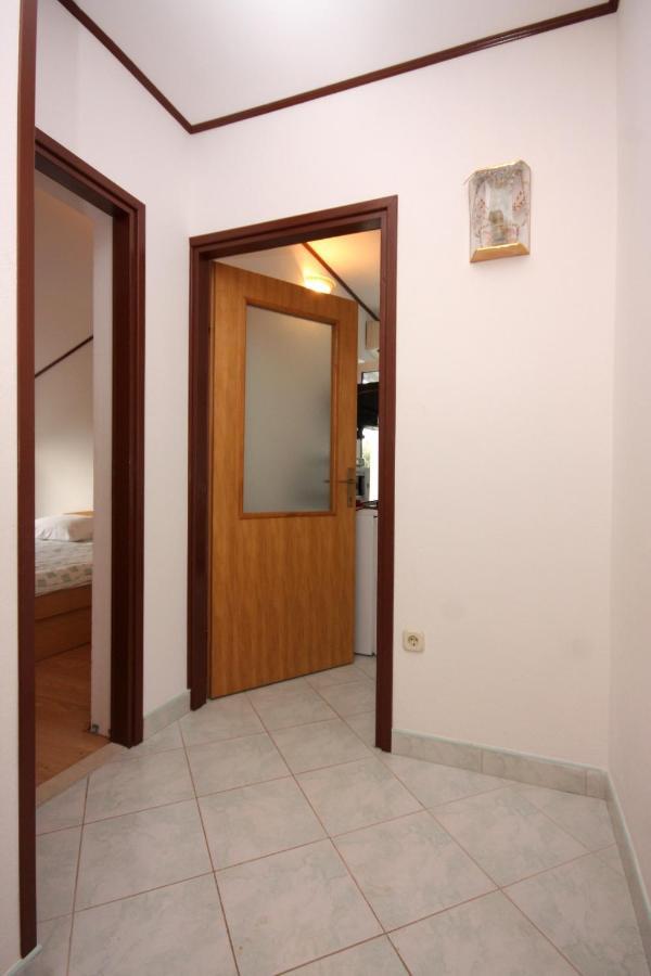 Apartments By The Sea Vrsi - Mulo, Zadar - 5951 Esterno foto