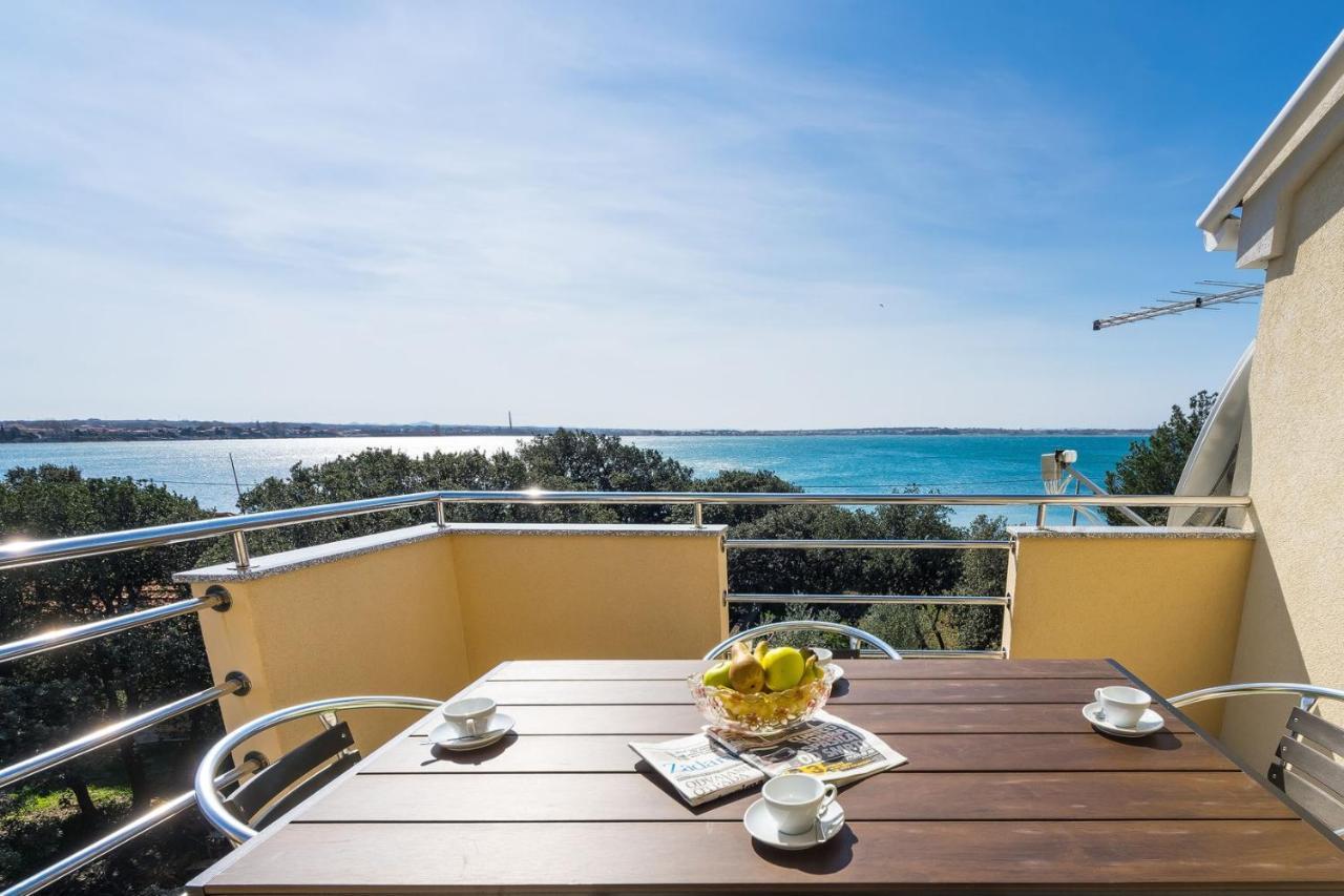Apartments By The Sea Vrsi - Mulo, Zadar - 5951 Esterno foto